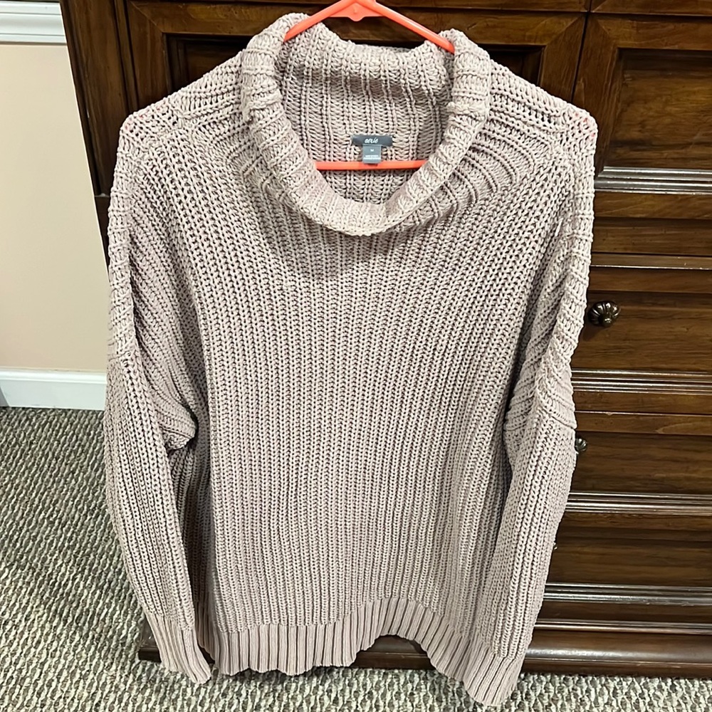 Aerie sweater